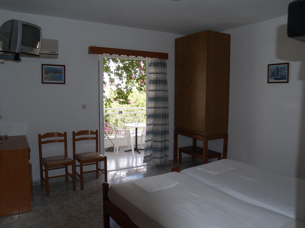 Roses Studios Karpathos Room photo